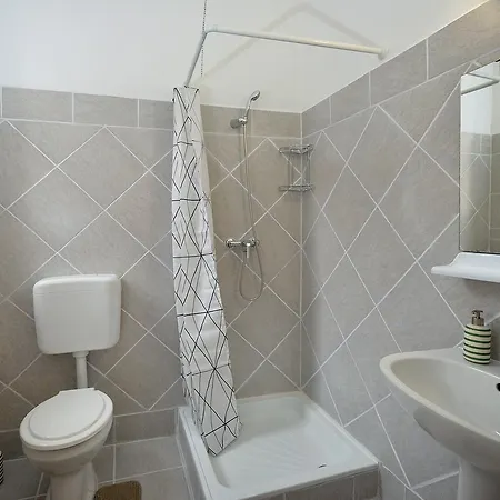 Fonix Panzio